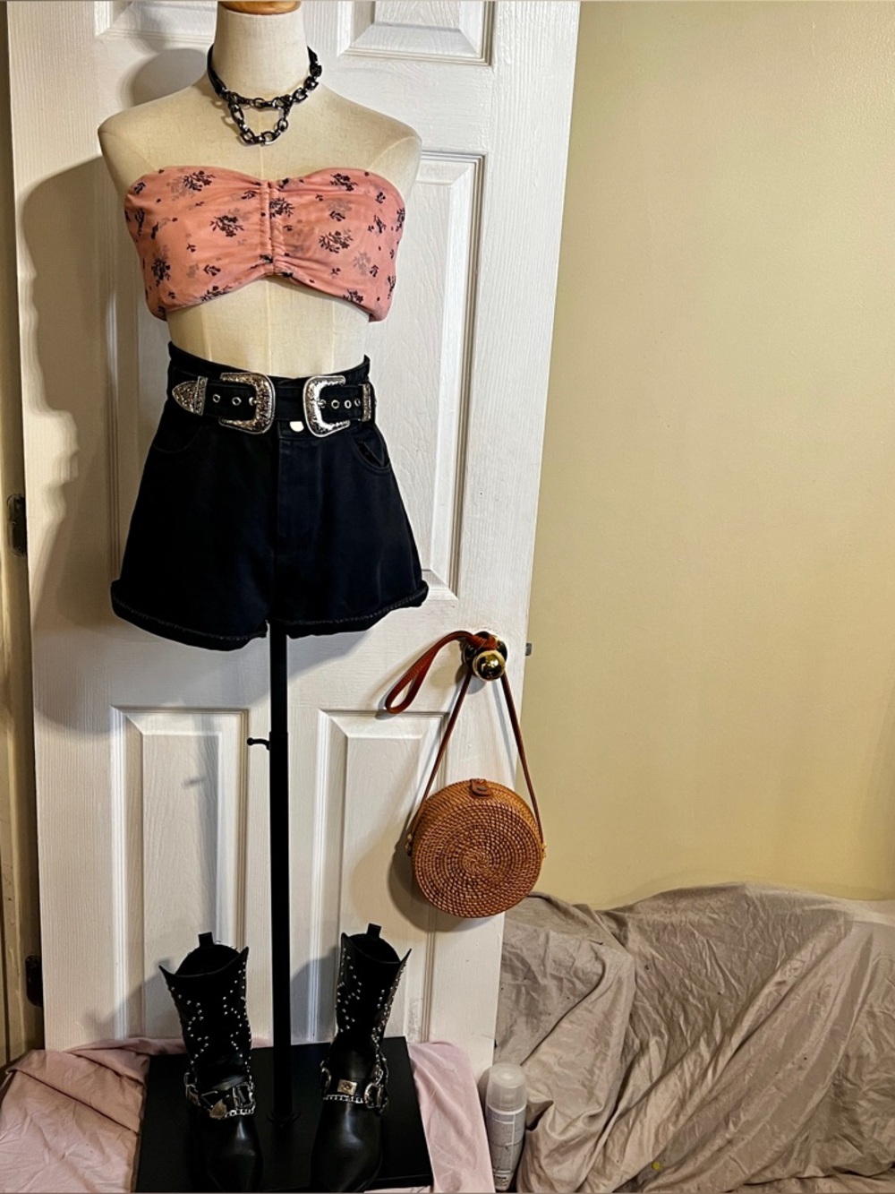 Le Lis Wms‎ Double Buckle Western High Rise Cotton Denim  Boho Festival Shorts M
